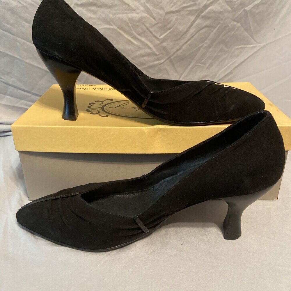 Salpy USA Tiffany Black‎ Suede Pointy Toe Pump Kitten Heels Size 10 Retail: $390